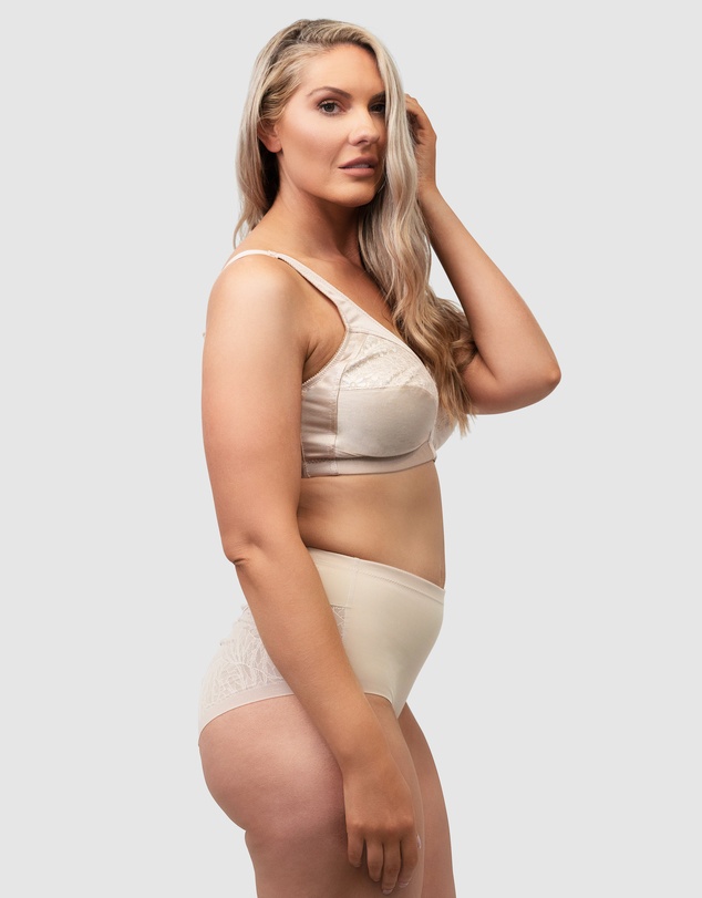 Naturana - Firm Control Plus Size Wirefree Bra With Lace