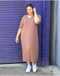 Love Your Wardrobe - Inez Rib Knit Dress