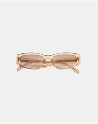 Soda Shades - Rozalia Russia x Soda Shades - Shade 005 Caramel