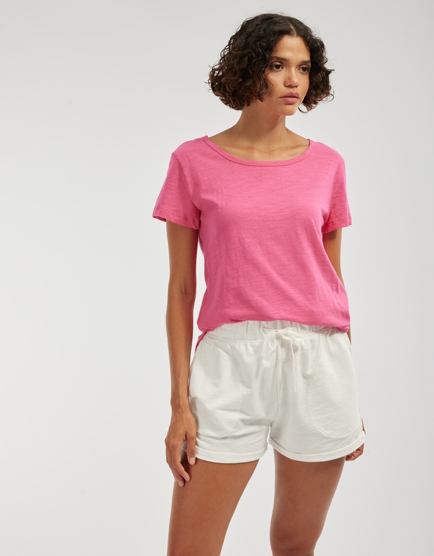 Amelius - Fallon Rounded Hem Tee