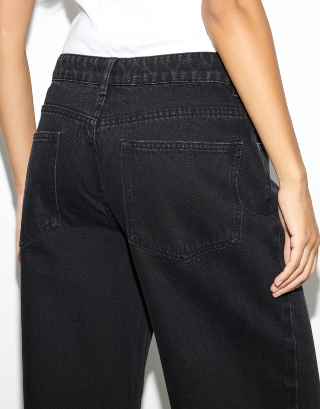 Dazie - Tokyo Mid Rise Relaxed Leg Jeans