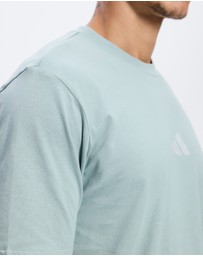adidas Sportswear - Essentials Small Logo Single Jersey Tee