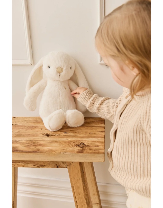 Snuggle Bunnies - Penelope Marshmallow