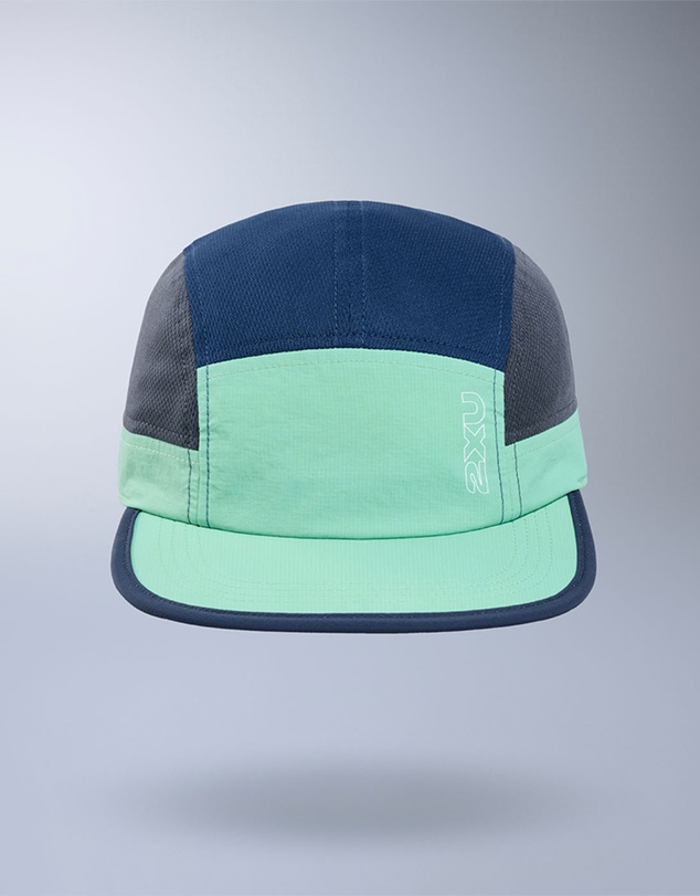 2XU - Light Speed Cap