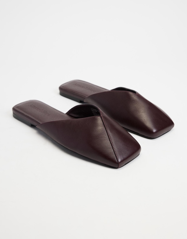 Atmos&Here - Sylvie Square Toe Leather Flats