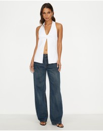 Dazie - Shaker Twist Halter Top