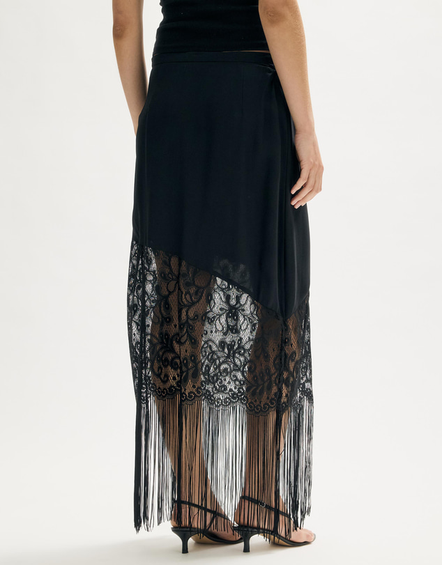 Minima Esenciales - Pia Fringe Lace Midi Skirt