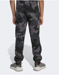 adidas Sportswear - Seasonal Essentials Camo Fleece Pant Kids