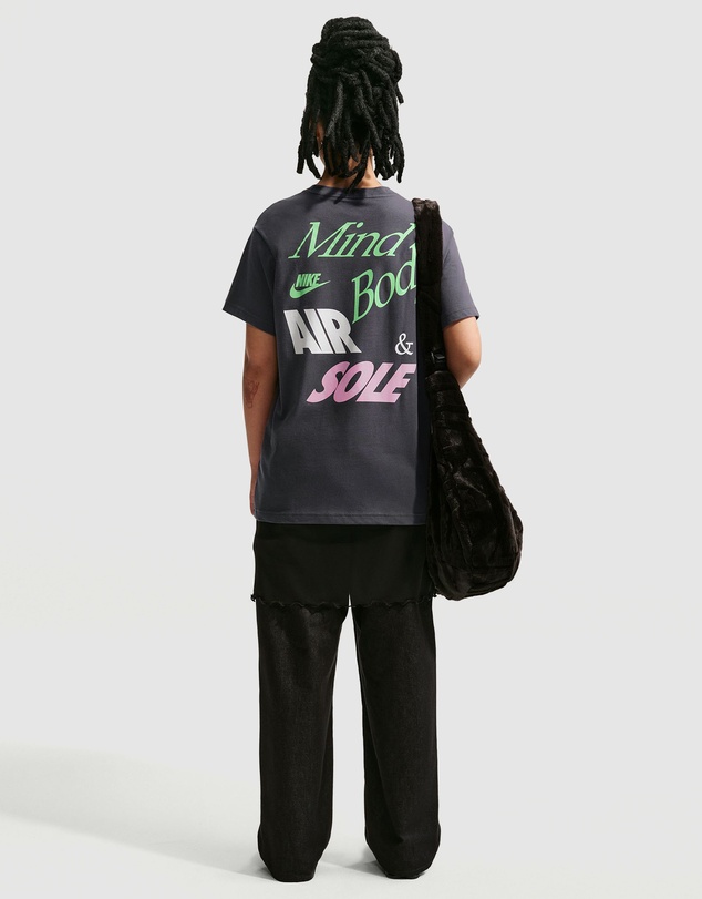 Nike - Sportswear Classic SS Boyfriend Tee