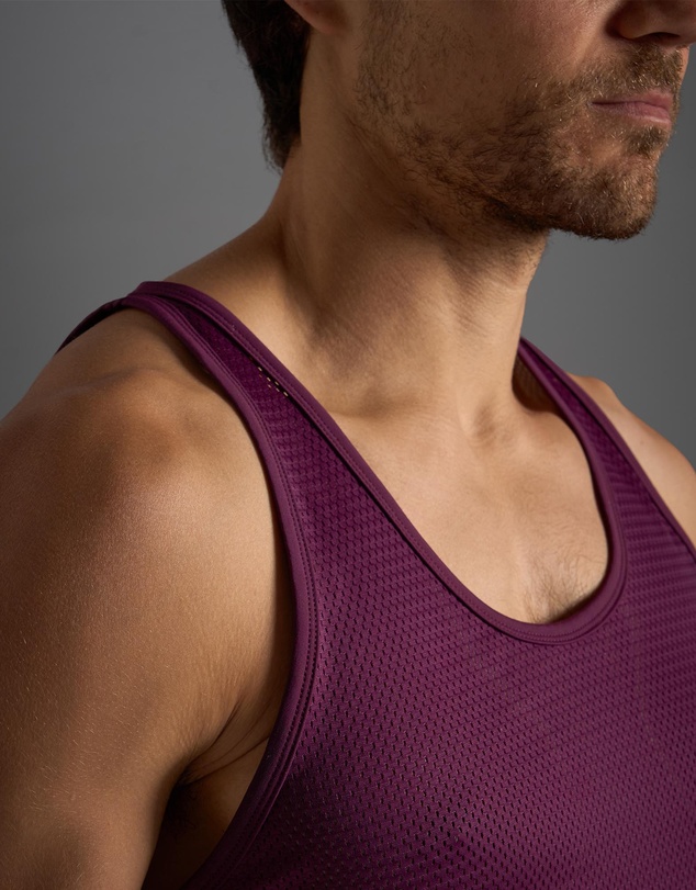 TEAMM8 - Racer Mesh Crop Singlet