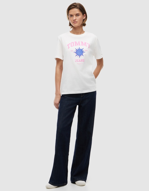 Tommy Jeans - Relaxed Novelty Tee