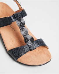 Vionic - Farra Adjustable Sandal - Black Woven