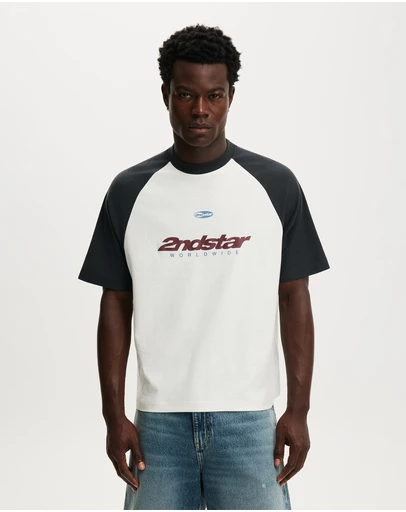 Cotton On - Cropped Fit Graphic T-Shirt