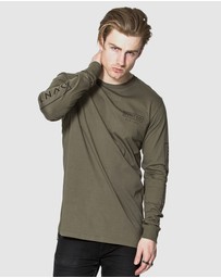 DVNT - NYC Long Sleeve