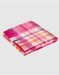 St Albans - Mohair Throw Keira