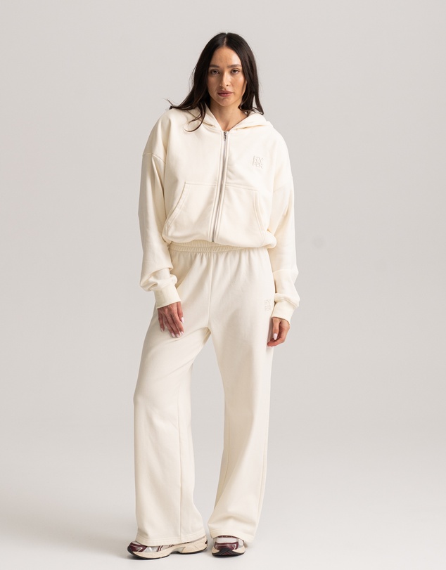 HyperLuxe The Label - Logo Embroidered Straight Leg Sweatpants