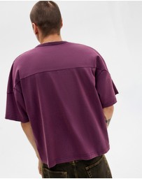 BDG By Urban Outfitters - 98 Varsity Tee