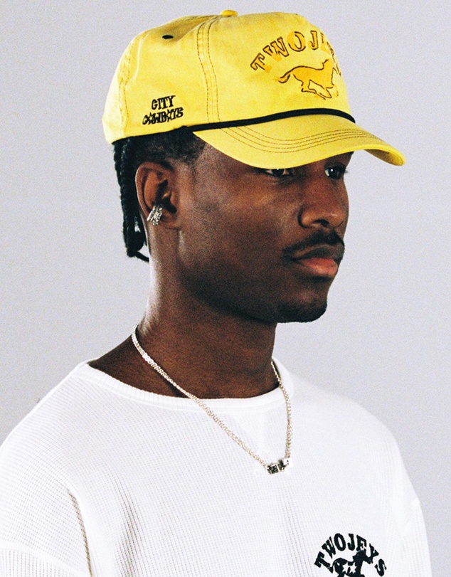 TwoJeys - Sunfaded Cap