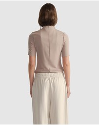 Decjuba - D-Luxe Short Sleeve Top