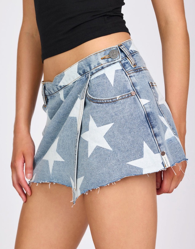 ONE TEASPOON - Wrap Low Waist Mini Denim Skirt - Starwash Blue