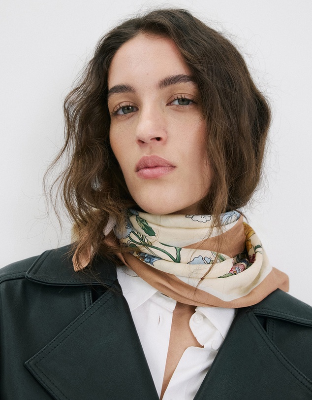 M.N.G - Marlon Scarf