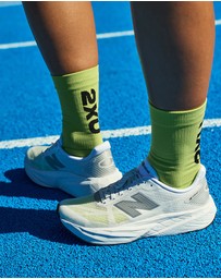 2XU - Vectr Light Cushion Crew Socks