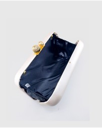 Izoa - Emma Clutch