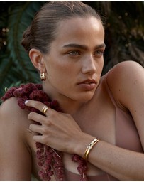 Amber Sceats - Nerine Ring