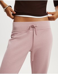 Cotton On - Graphic Low Rise Bootleg Sweatpant