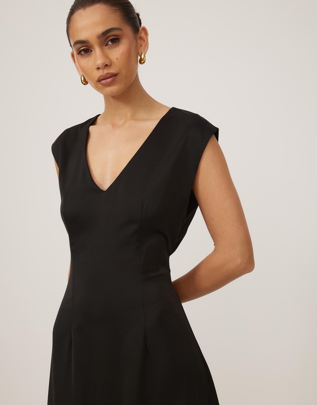 Tussah - V-Neck Midi Dress