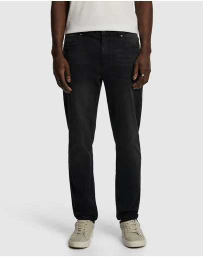 yd. - Lennon Slim Jean