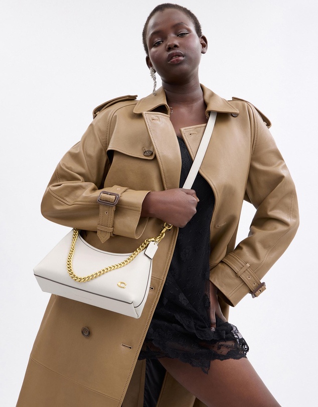 Coach - Glovetanned Leather Juliet Shoulder Bag 25