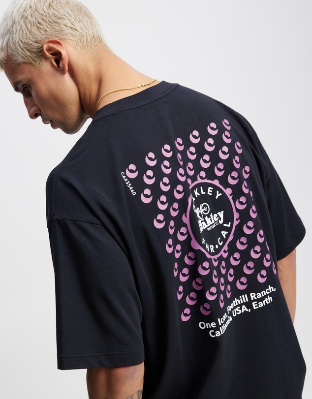 Oakley - Retro Flag Tee 1.0