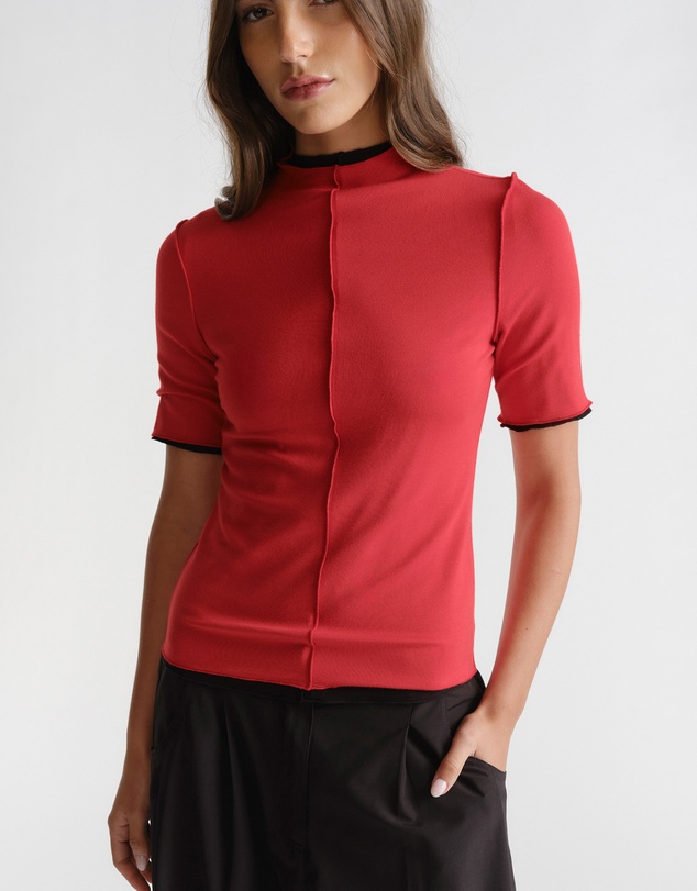 Decjuba - D-Luxe Short Sleeve Top