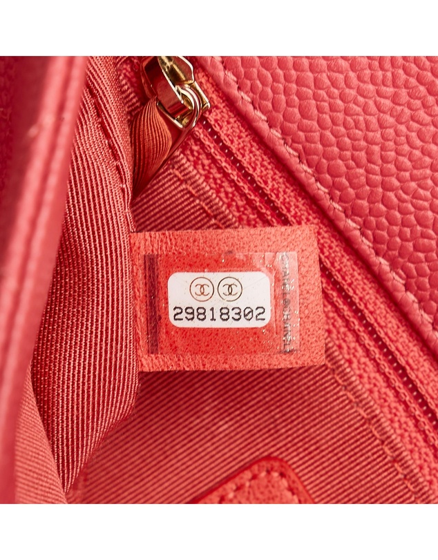 Pre-Loved by Azura Reborn - Pre-Loved chanel Pre-owned Chanel Quilted Caviar Leather Crossbody