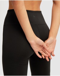 Cotton On Body Active - Ultra Sleek Mid Length Bike Shorts