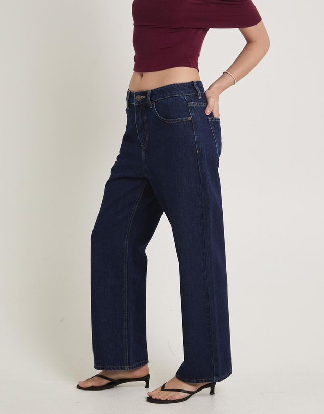 Subtitled - Alexa Mid Rise Denim Jeans Petite Relaxed