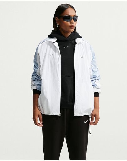 Total Black & Sail