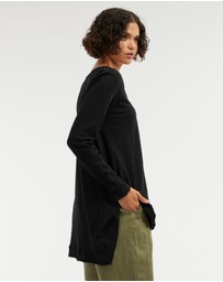Amelius - Andie Long Sleeve Top