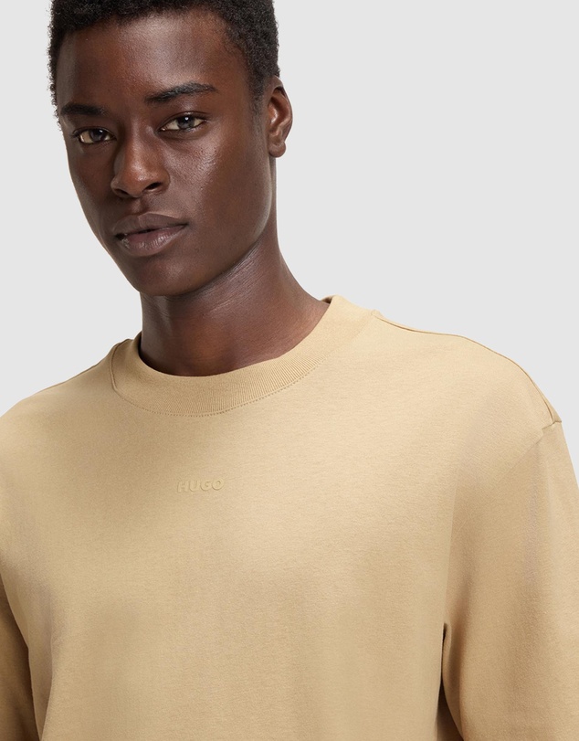 HUGO - Relaxed-Fit T-Shirt With Central Logo Detail