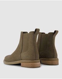 TOMS - Charlie Chelsea Boot