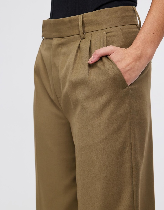 Third Form - Resolute Tailored Trousers
