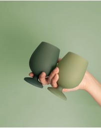 porter green - stemm | silicone unbreakable wine glasses