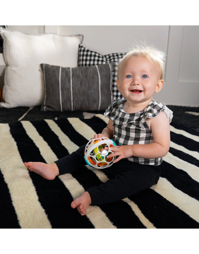 Oball - Grip & Spin Rattle Toy