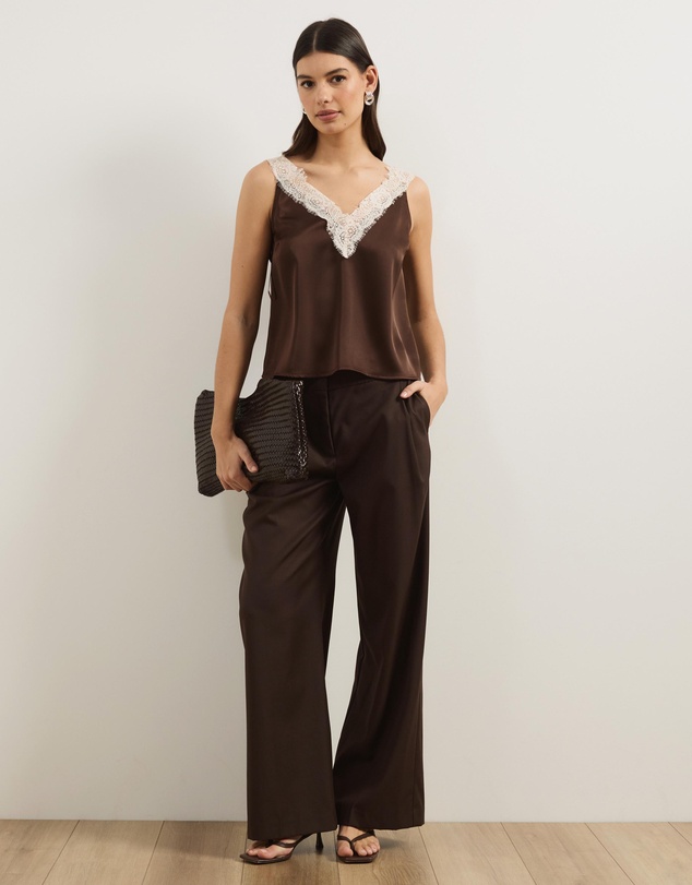 Atmos&Here - Ayla Contrast Lace Insert Top