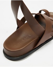 Sol Sana - Hitch Footbed Sandals