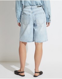 Decjuba - Cleo Longline Denim Shorts