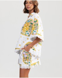 Binny - 2 Massinger Street Top