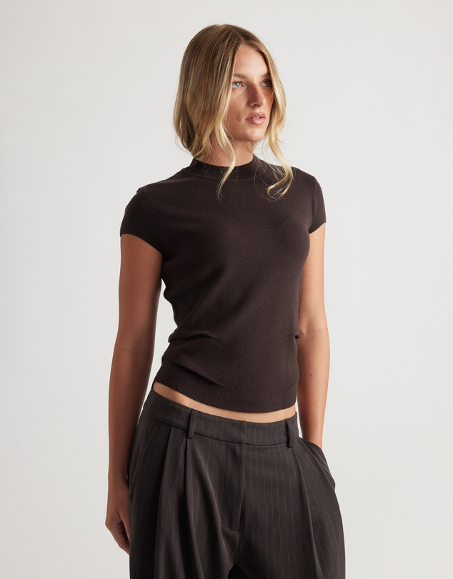 Decjuba - Lily Pleat Detail Knit Tee