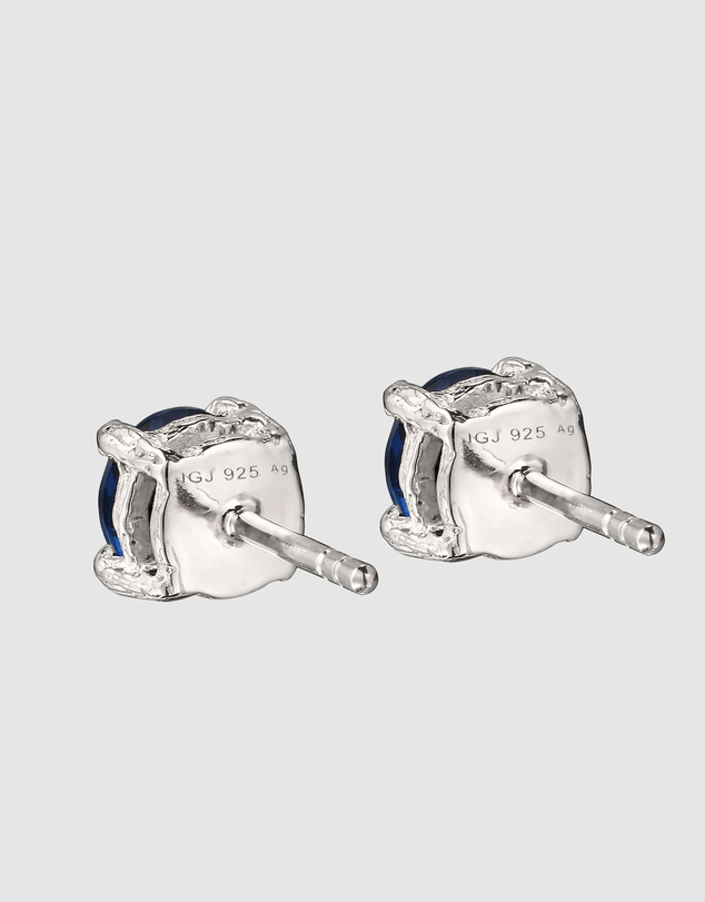 Kuzzoi - ICONIC EXCLUSIVE - Blue Sapphire Stud Earrings in 925 Silver